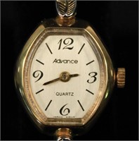 Women's Vintage Advance Quartz Watch