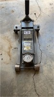 3 Ton Pittsburgh Hydraulic Floor Jack