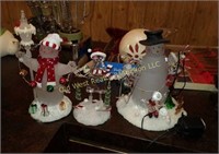 (3) Christmas Items (BS)