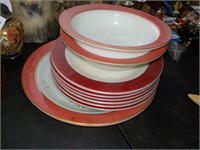 Pyrex plates, bowl
