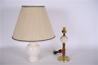 Vintage Hobnail/Wood Lamp