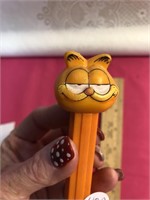 Vintage Garfield PEZ Dispenser