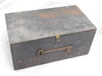 Vinage wooden box with skeleton key applied