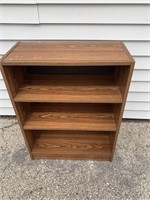 Shelf Unit 24"x11"x31 1/2" Tall