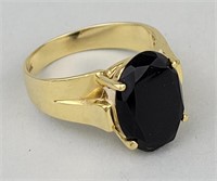 14K Gold & Black Stone Ring.