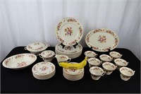 Complete Old Ivory Syracuse China Dining Set