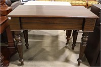 ANTIQUE LIFT TOP DESK