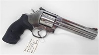 2012 S&W model 686-6 .357 magnum stainless