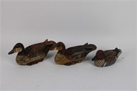 lot of 3 wooden ducks decoys hand painted