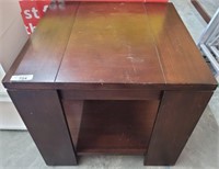 CRATE STYLE END TABLE