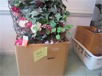 Lot of assorted artificial flowers