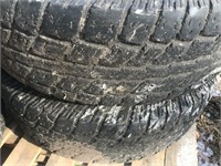 pair 265/75 R16 tires, poor tread