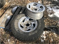 1x  265/75 R16 tire on F-150 rim, 2 f-150 Rims