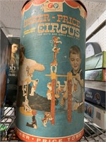 VINTAGE FISHER-PRICE JR. CIRCUS TOY