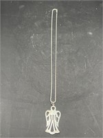 Sterling silver pendant w sterling silver necklace