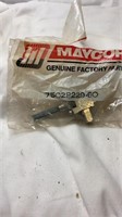Maytag range valve 7502P 229–60