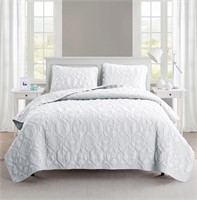 VCNY Home Queen Quilt Set