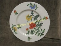 MaLin Floral Pattern Castleton China Dinner Plate