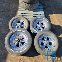 Vintage Cragar/Keystone wheels 14"