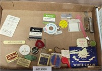 FLAT BOX OF SMALL ADVERTISING COLLECTIBLES