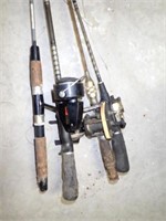 (4) fishing Rods w/ Reels-Zebco, Diawa, Garcia,