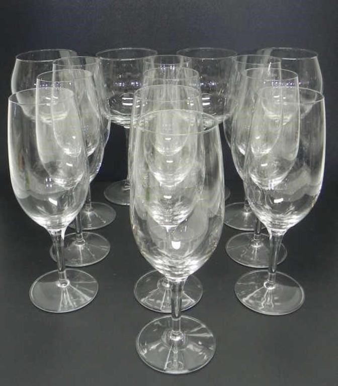 14 WINE & CHAMPAGNE GLASSES-4 RED, 10 CHAMPAGNE