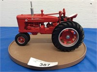 Ertl IH McCormick Farmall Super M Tractor, NF