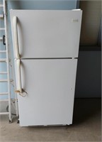 Frigidaire fridge needs cleaning -