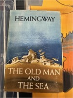 HEMINGWAY - THE OLD MAN & THE SEA BOOK