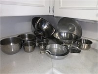 Aluminum Tin Bowls & Platters