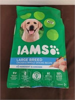 Iams dog food aprox 6.8kg (store damaged)