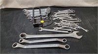 BIG LOT OF WRENCHES
