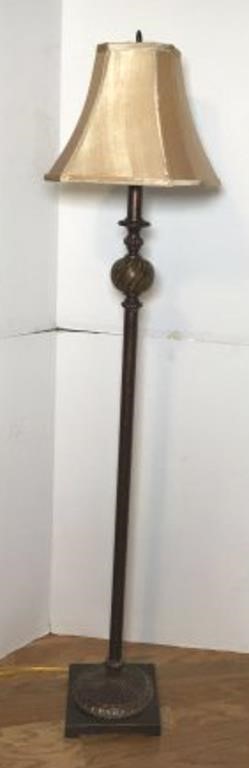 Metal Floor Lamp