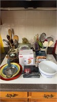 Collection of kitchen items, including three