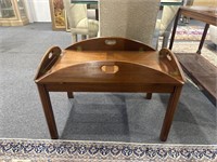 Tray top table
