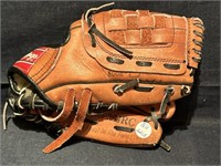 Rawlings Youth right handed glove