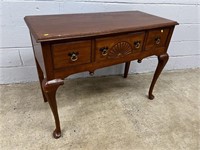 Queen Anne Style 3-drawer Table