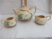 Hull Water Lily tea pot & cream/sugar