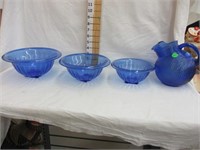 Blue Depression nesting bowl stet & water pitcher