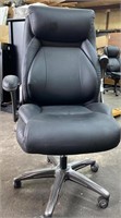PREOWNED Lazyboy Managers Chair