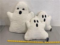 3 Ghost Decorative Pillows