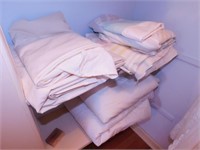 Full size sheets & mattress covers