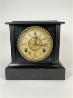 Wm. Gilbert Clock Co. shelf clock