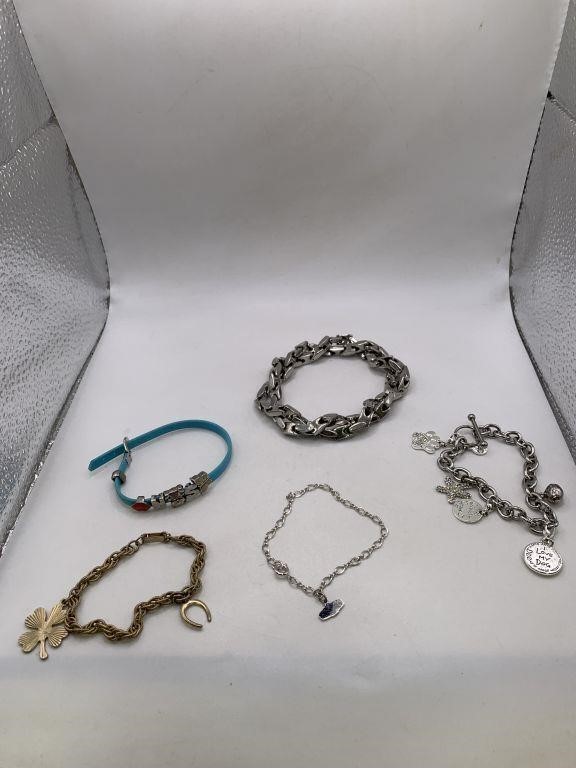 BRACELET LOT OF 5