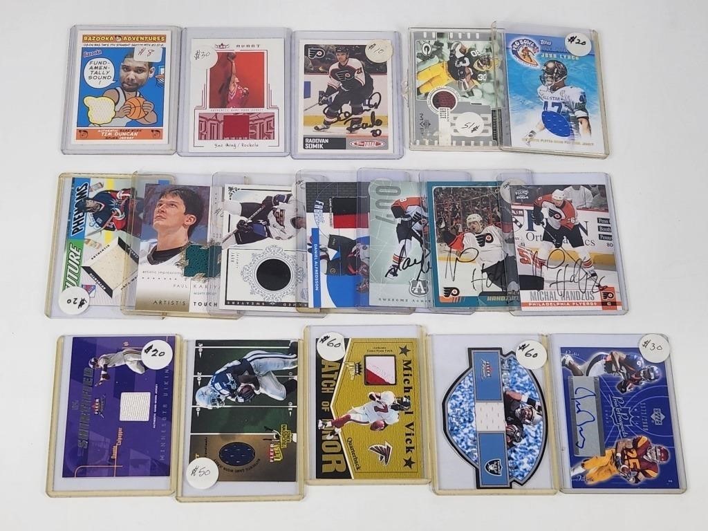 ASSORTMENT OF VARIOUS SPORTS AUTO / PATCH CARDS