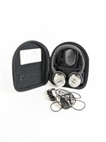 Bose Quiet Comfort Noise Cancelling Headphone  Set