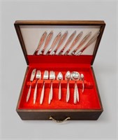 ROGERS BROTHERS SILVER PLATE FLATWARE SERVICE
