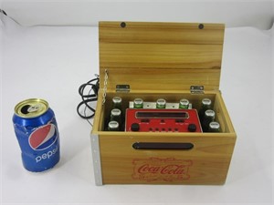Radio Coca-Cola dans une caisse en bois