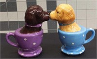 Magnetic Salt & pepper shakers - dogs in cups