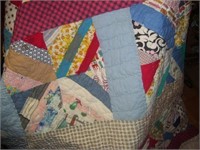 OLD HAND QUILTED - FULL SIZE